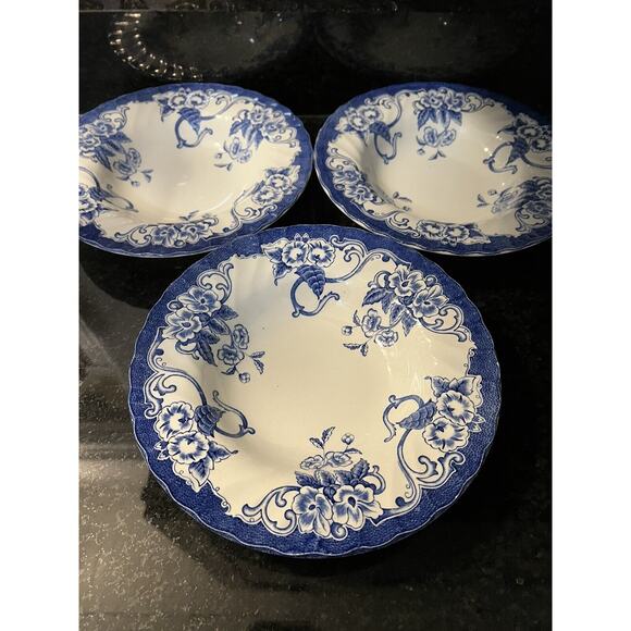 Myott Chelsea Garden Bloomingdales rimmed Bowls (3) Blue Floral - Picture 3 of 12